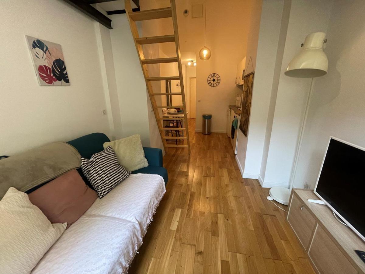 Mezzanine Avec Terrasse Privative Cosy - Ref Mimont Апартаменты *